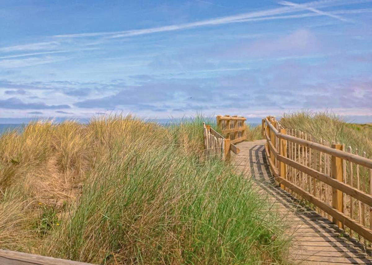 Silver Birch Caravan Park Talacre Exteriör bild